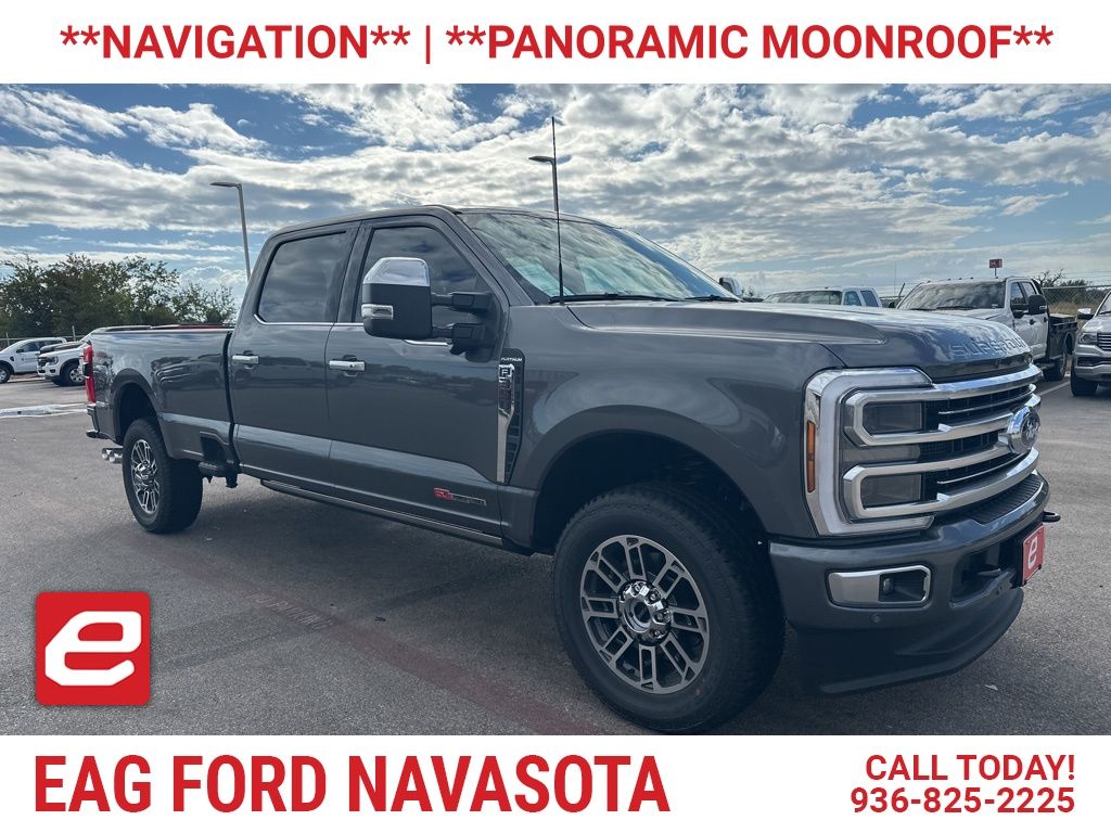2026 Ford F-350 Super Duty Platinum's photo