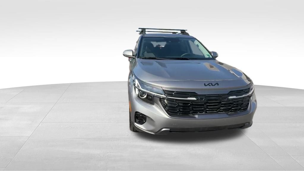 2025 Kia Seltos X-Line photo 5