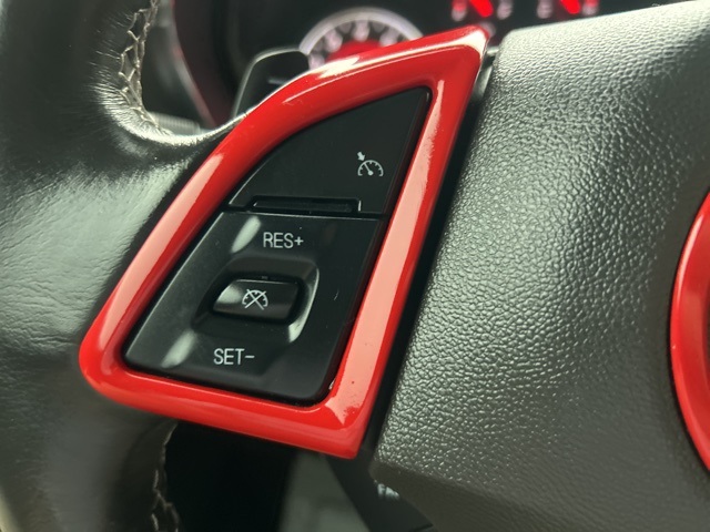 2019 Chevrolet Camaro 1LT photo 24