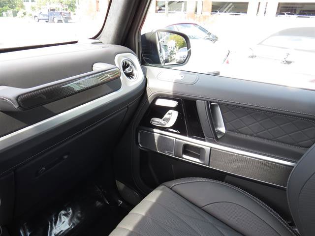 2025 Mercedes Benz G 550 photo 17
