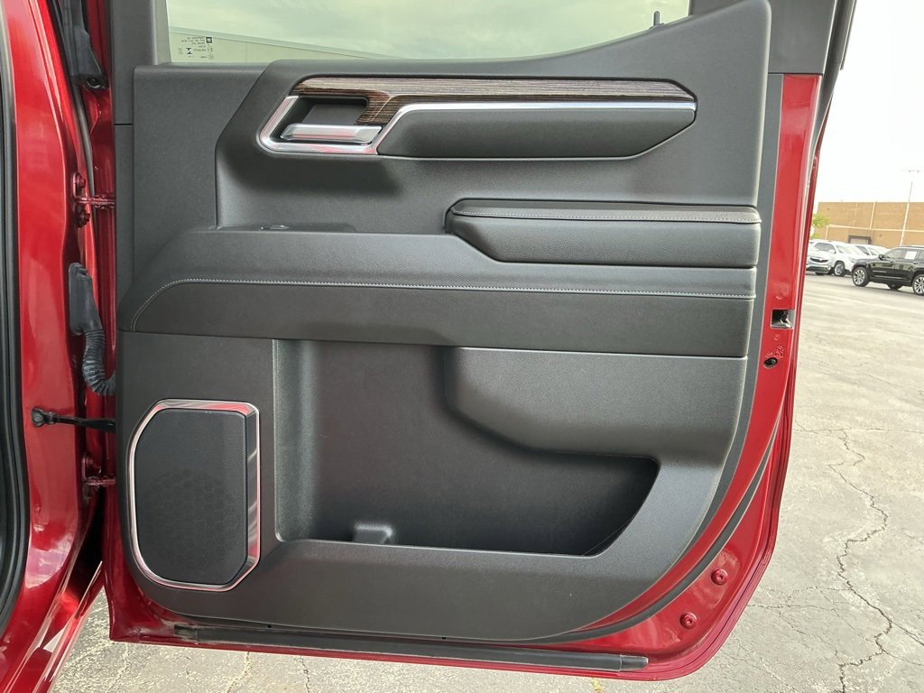 2024 Gmc Sierra 1500 Elevation photo 33