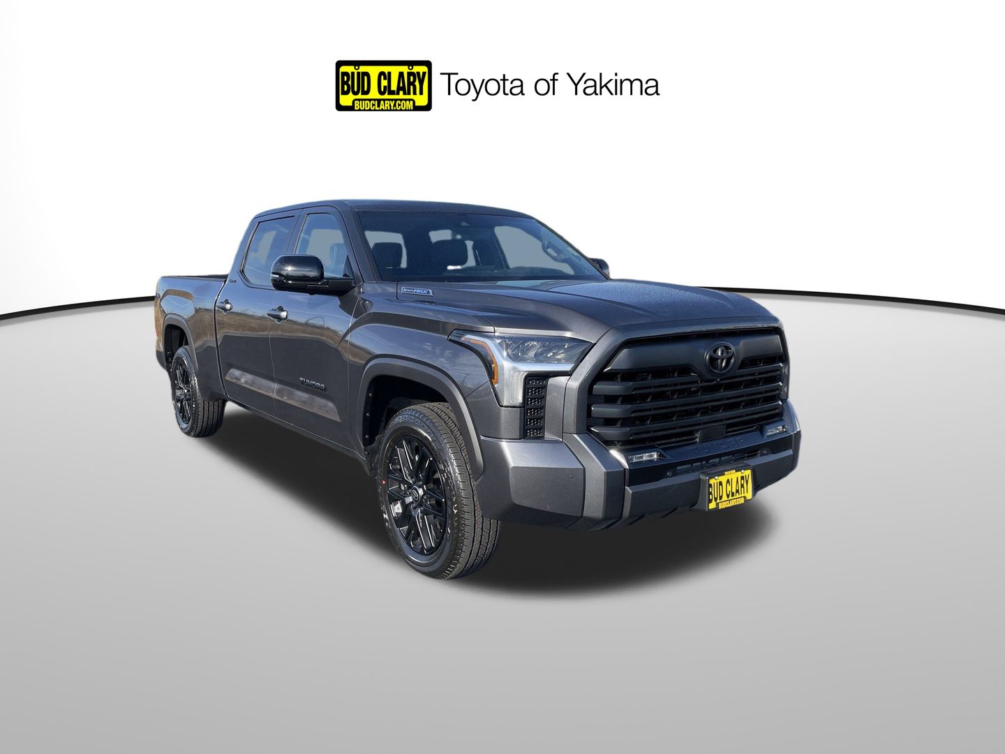 2026 Toyota Tundra Limited's photo