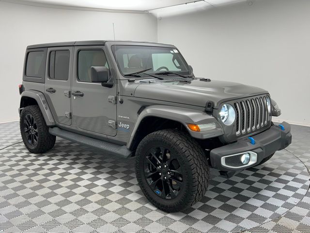 2023 Jeep Wrangler Sahara 4xe photo 3