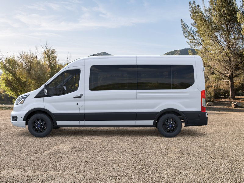 2025 Ford Transit Passenger Van XLT photo 3