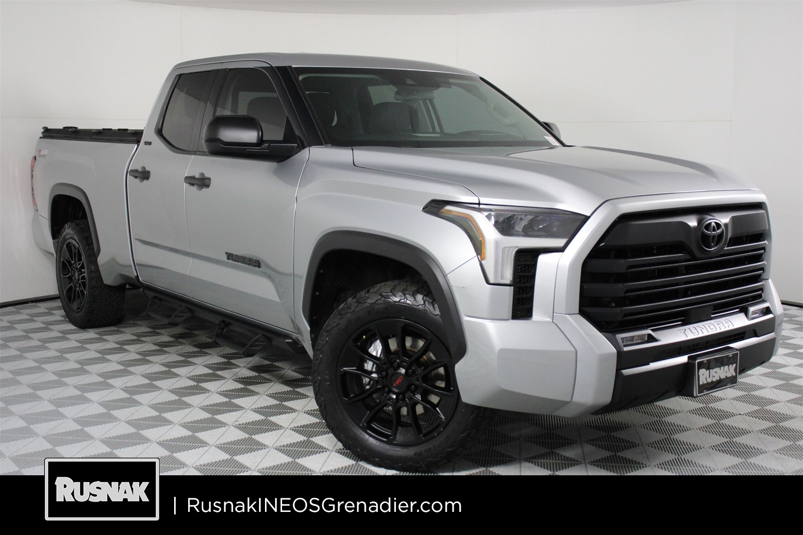 2022 Toyota Tundra SR5