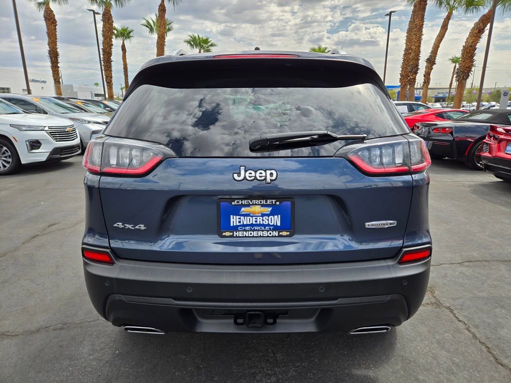 2021 Jeep Cherokee Latitude Lux photo 2