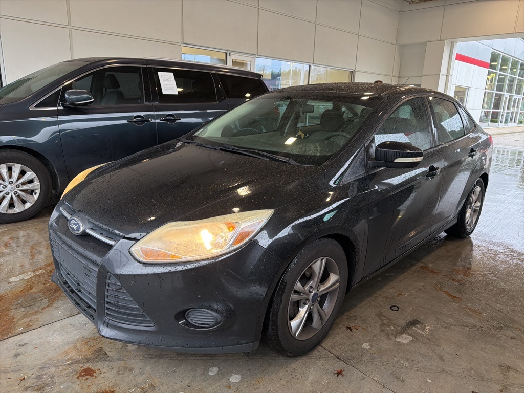 2014 Ford Focus SE's photo
