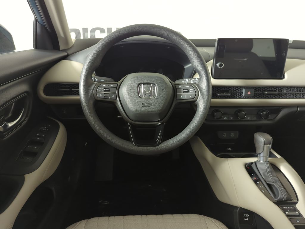 2026 Honda HR-V LX photo 13