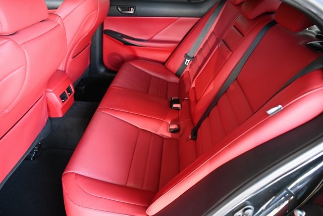 2022 Lexus IS 350 F SPORT photo 11