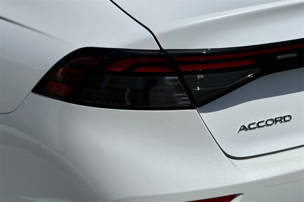 2025 Honda Accord SE photo 27