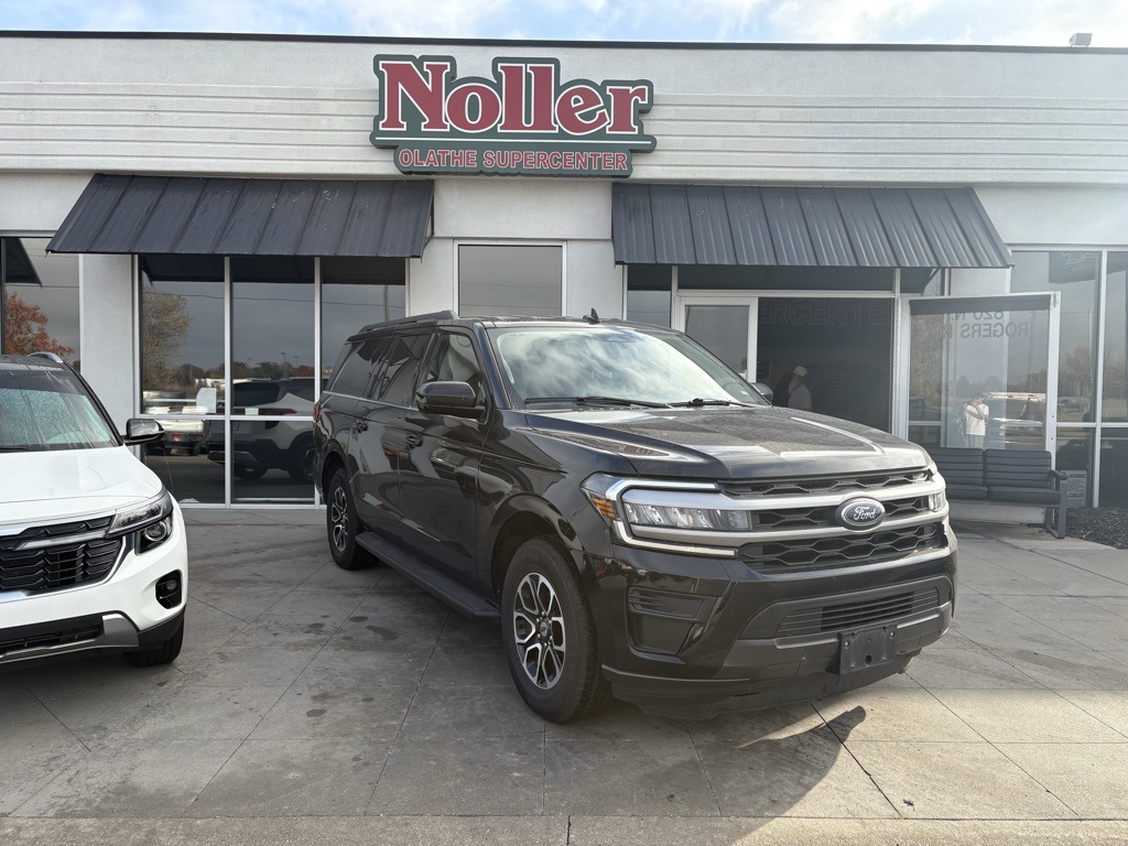 2024 Ford Expedition XLT's photo
