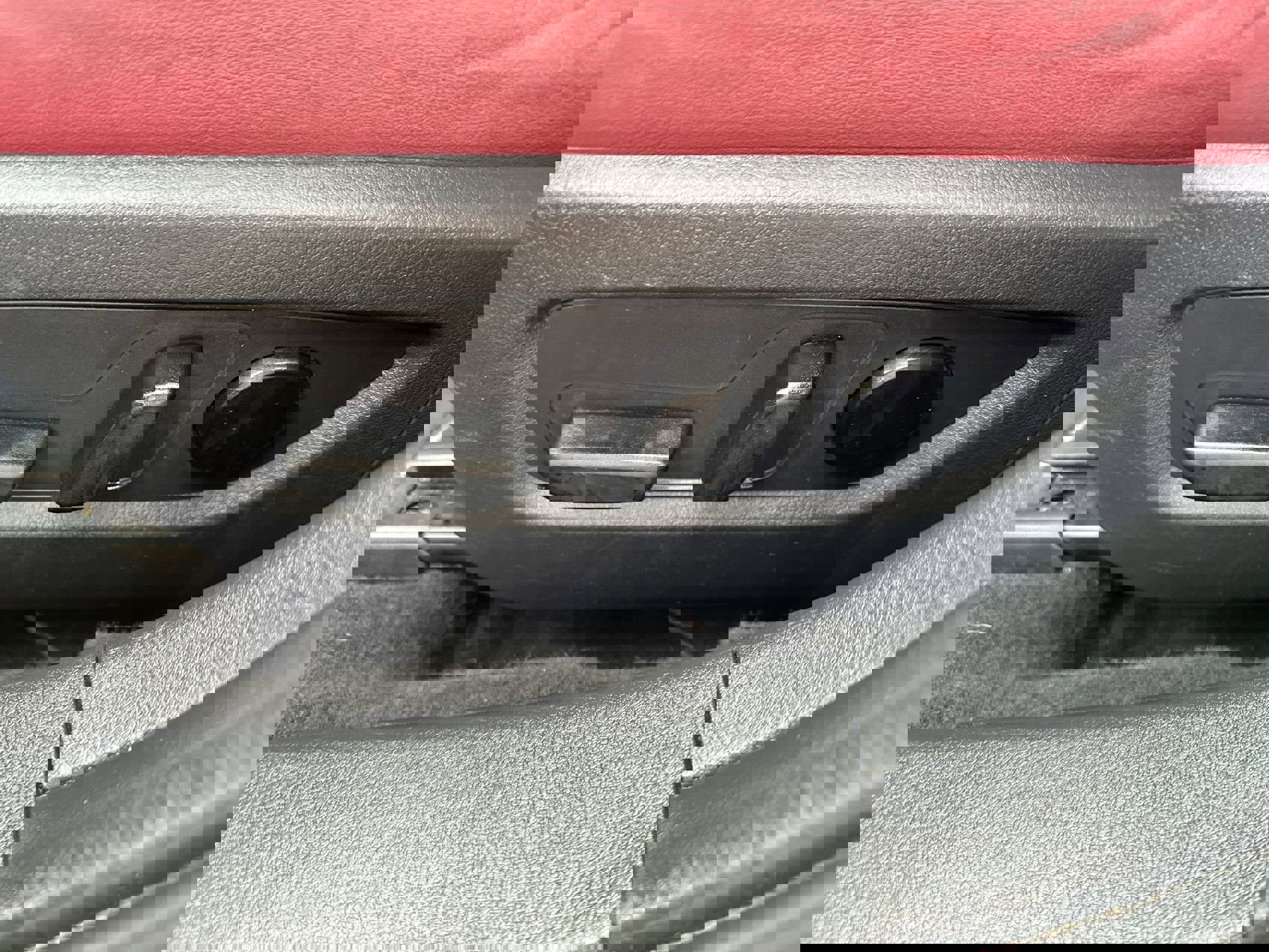 2024 Mazda CX-30 2.5 S Carbon photo 12
