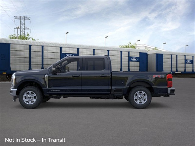 2026 Ford F-350 photo 3