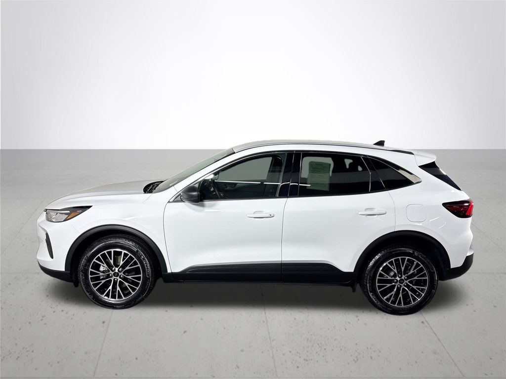 2023 Ford Escape Hybrid Active photo 9