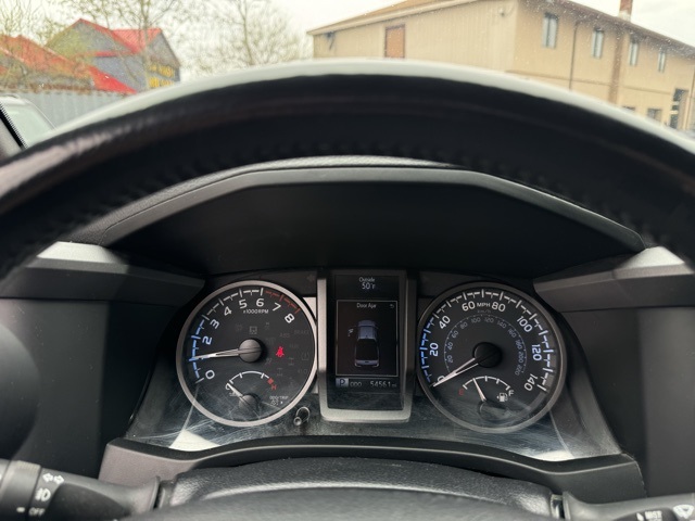 2021 Toyota Tacoma TRD Off-Road photo 15