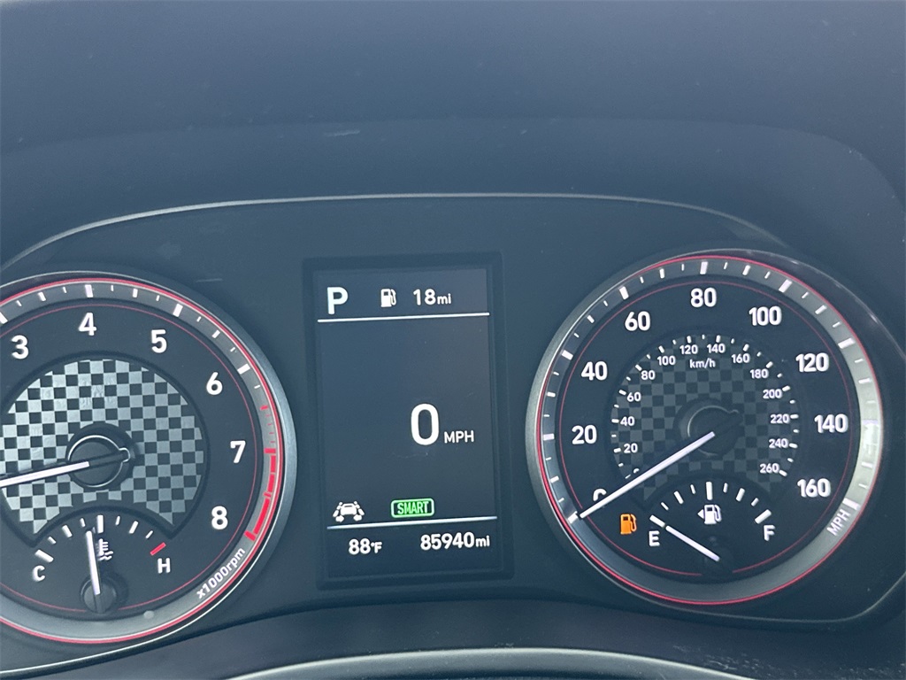 2021 Hyundai Veloster 2.0L Premium photo 34