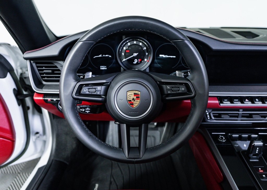 2023 Porsche 911 4 photo 19