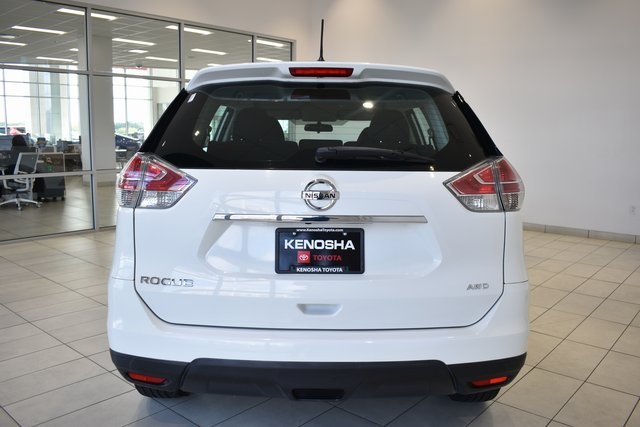 2016 Nissan Rogue S photo 8