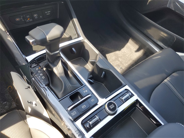 2025 Kia K5 GT-Line photo 20