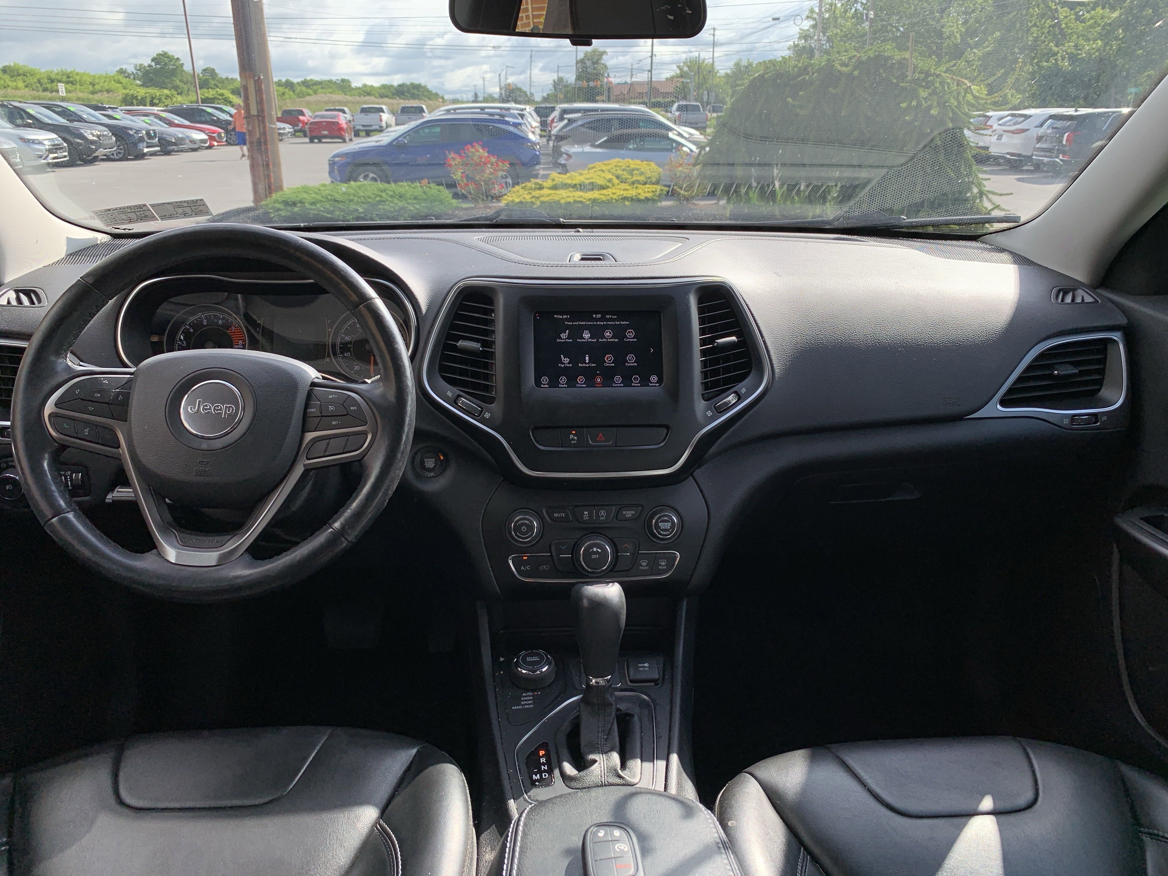 2020 Jeep Cherokee Latitude photo 12