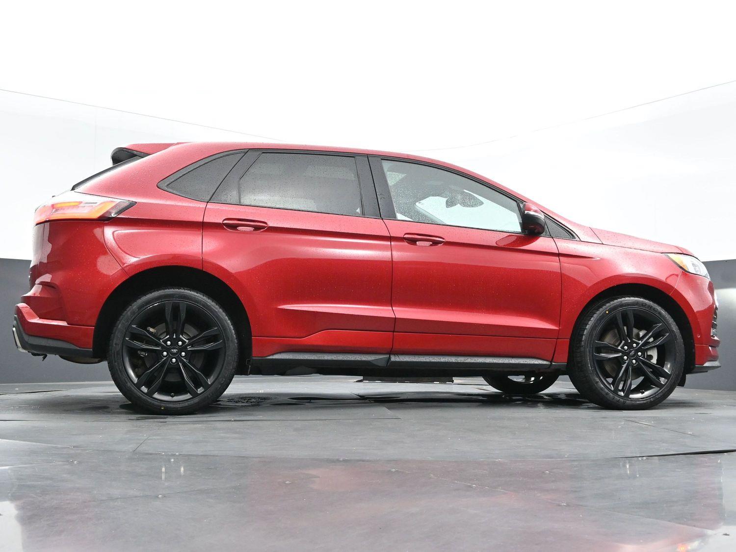 2022 Ford Edge ST photo 53