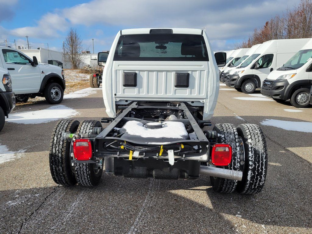 2024 Ram 4500 Tradesman photo 5