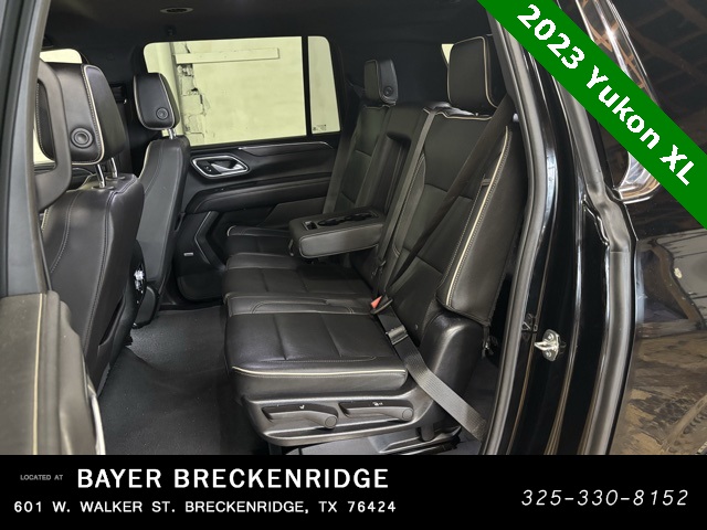 2023 Gmc Yukon XL SLT photo 5