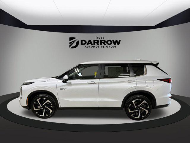 2025 Mitsubishi Outlander PHEV SE S-AWC photo 5