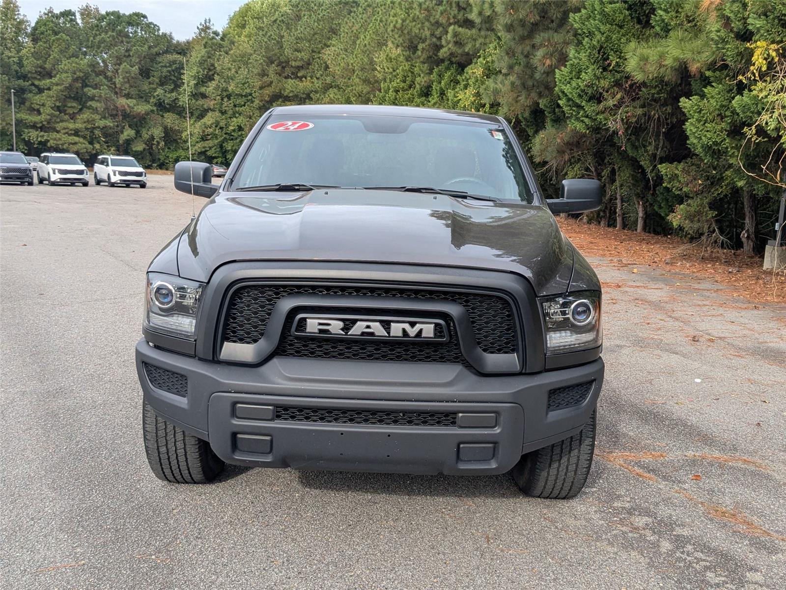 2024 Ram 1500 Classic Warlock photo 4