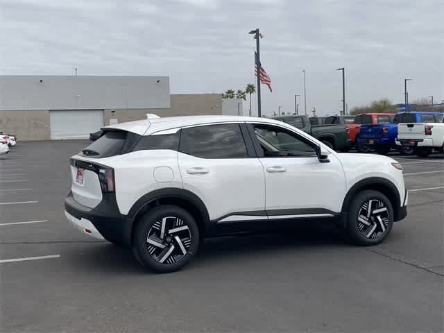 2025 Nissan Kicks SV photo 4