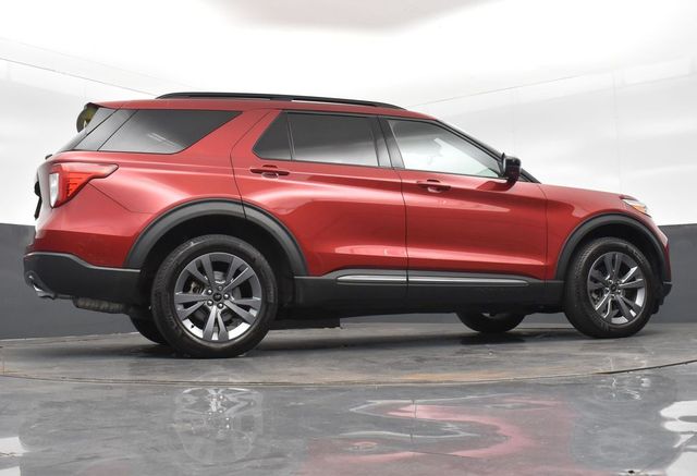 2022 Ford Explorer XLT photo 19