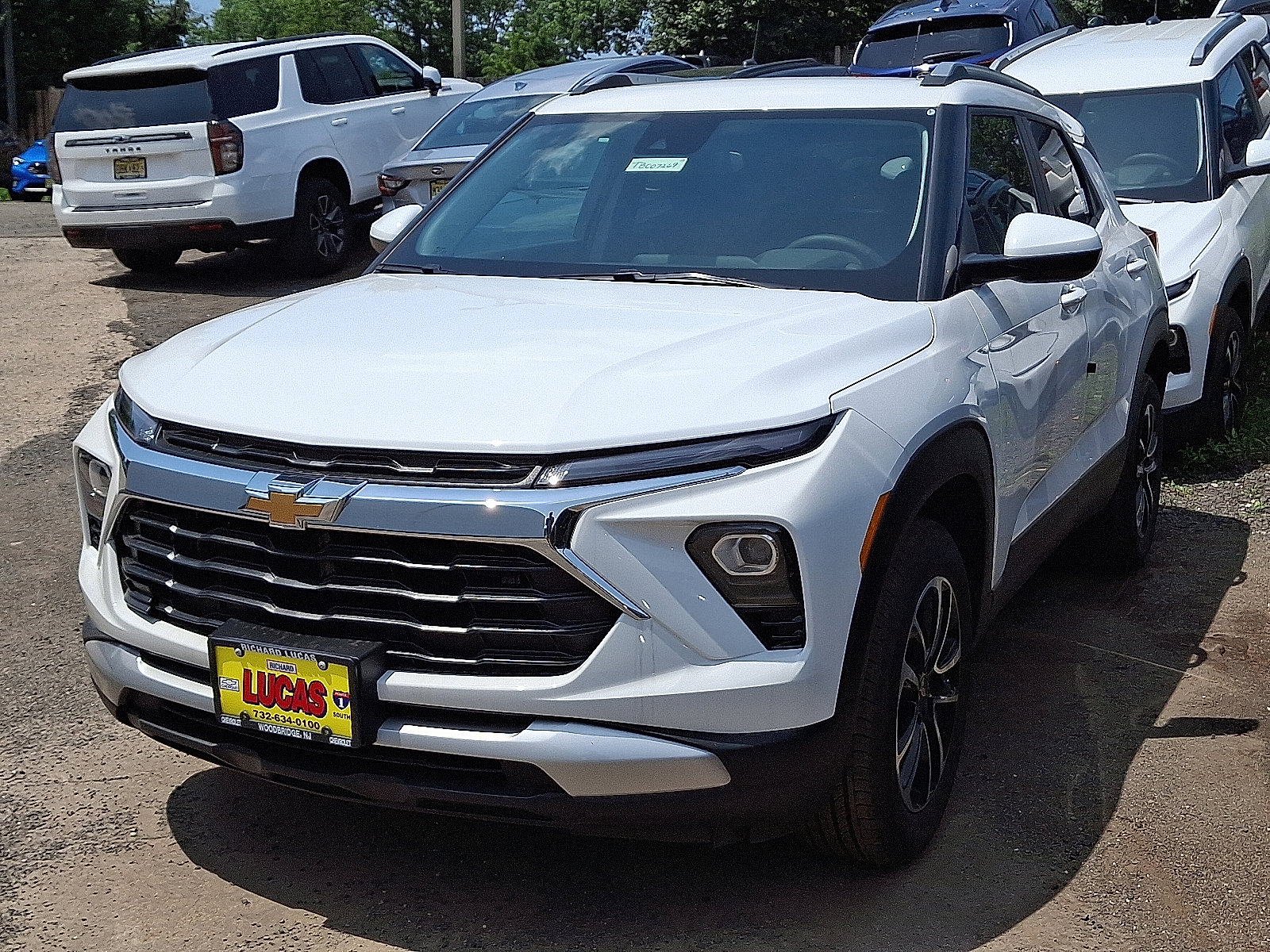 2026 Chevrolet Trailblazer LT photo 2