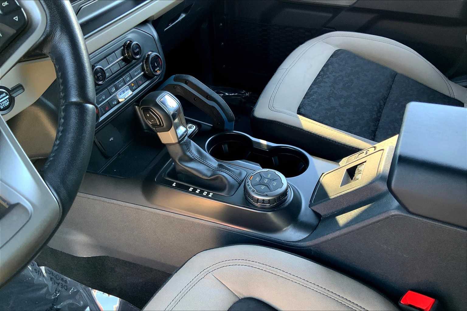 2022 Ford Bronco Wildtrak photo 15