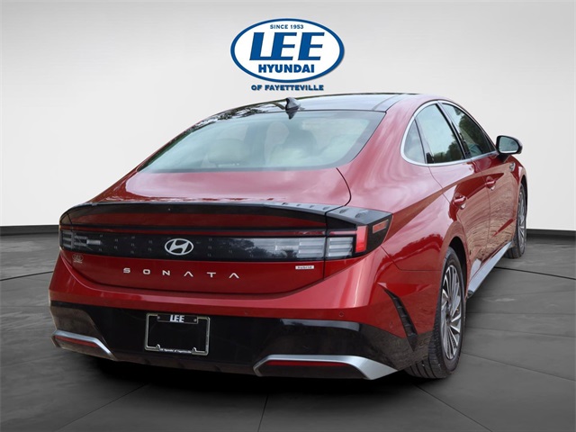 2024 Hyundai Sonata Hybrid Limited photo 4