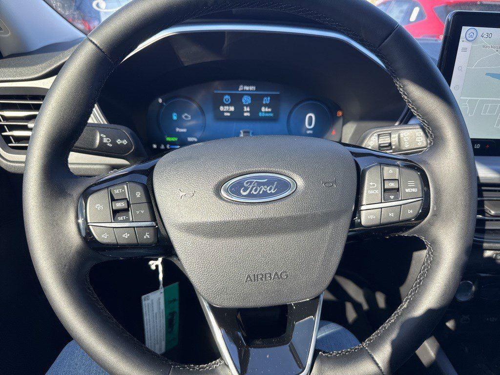 2025 Ford Escape Plug-In Hybrid photo 22