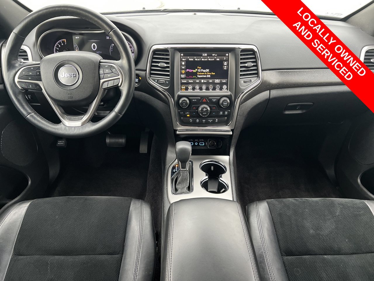 2018 Jeep Grand Cherokee Altitude photo 2