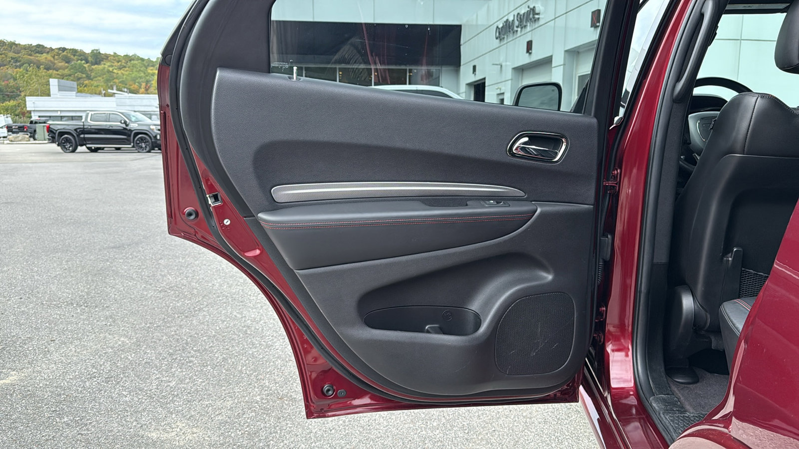 2018 Dodge Durango R/T photo 22