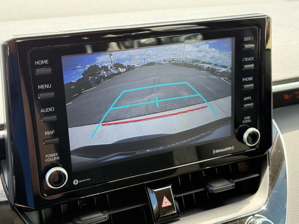 2022 Toyota Corolla LE photo 29