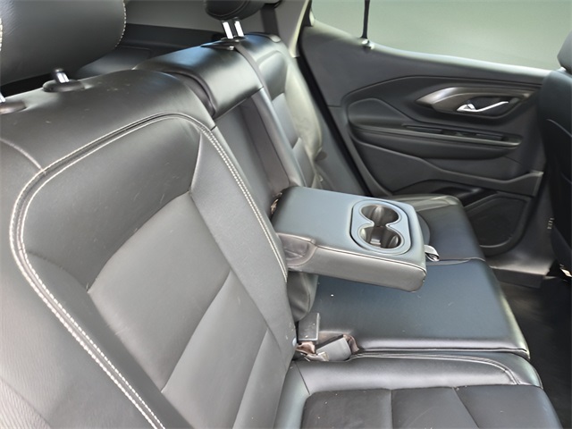 2023 Gmc Terrain SLT photo 23