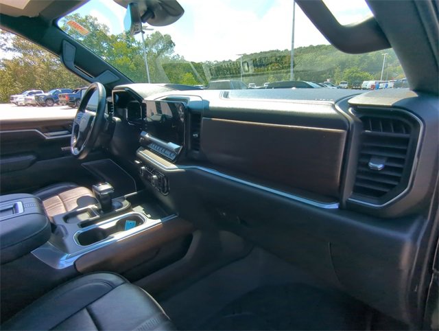 2022 Chevrolet Silverado 1500 High Country photo 14