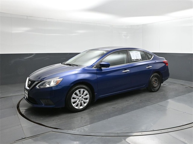 2017 Nissan Sentra SV's photo
