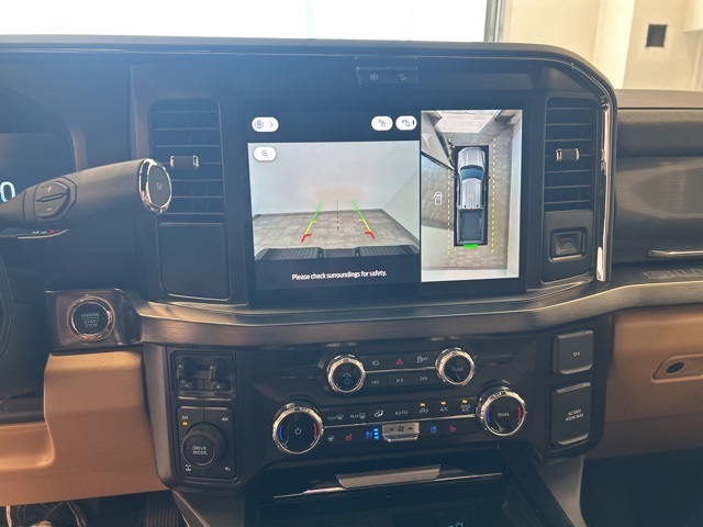 2025 Ford F-350 Lariat photo 27