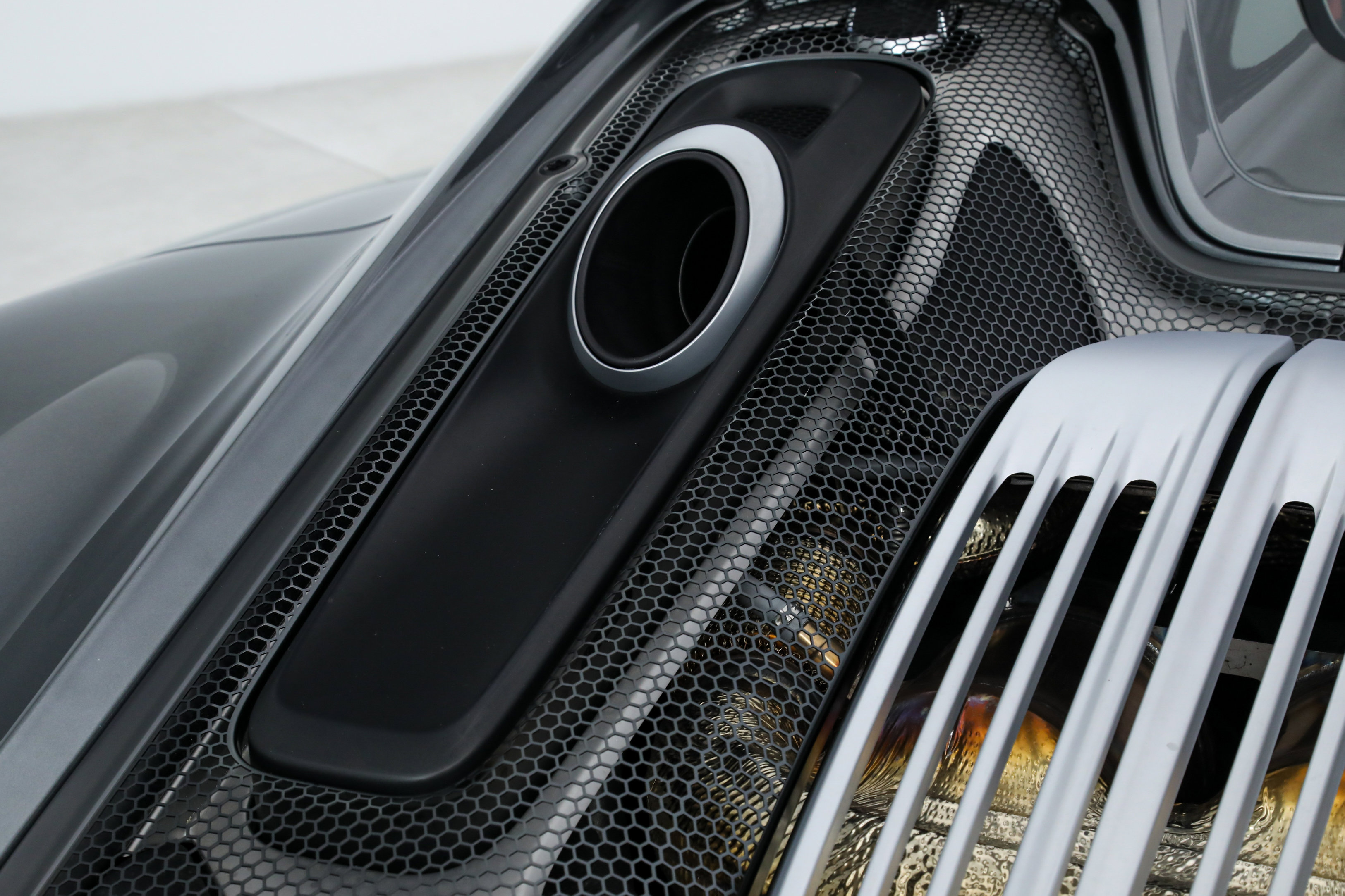 2015 Porsche 918 Spyder photo 39