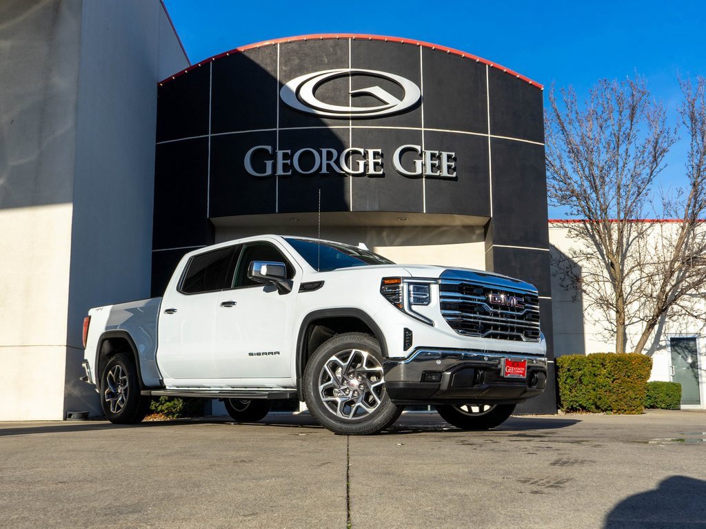 2026 GMC Sierra 1500 SLT's photo