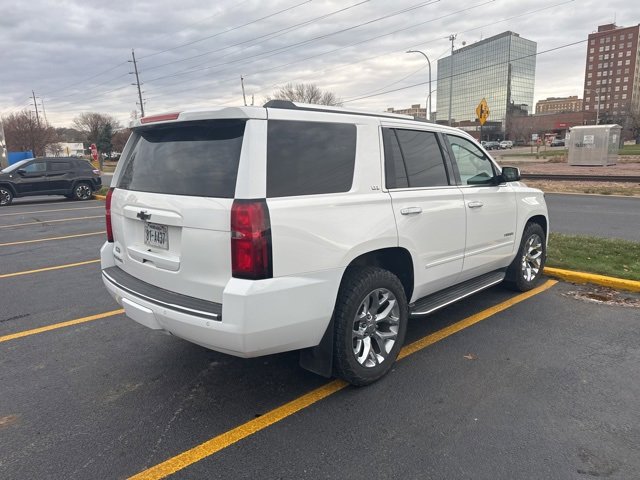 2015 Chevrolet Tahoe LTZ photo 3