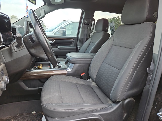 2024 Chevrolet Silverado 2500HD LT photo 4