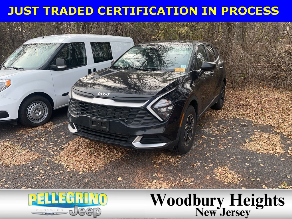 2023 Kia Sportage LX's photo