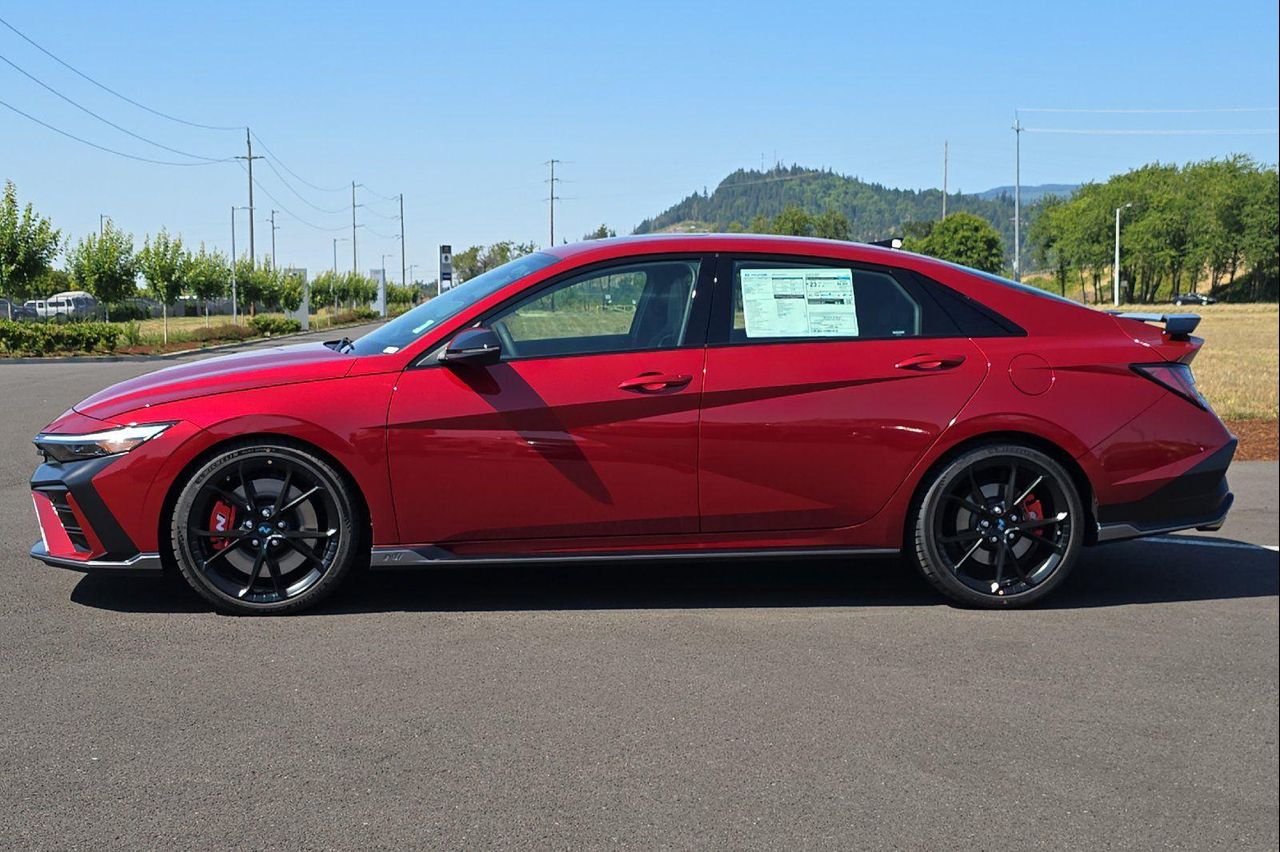 2025 Hyundai Elantra N photo 6