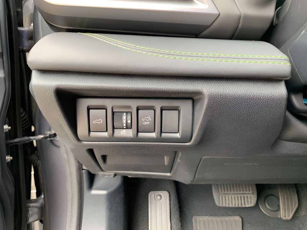 2020 Subaru Outback Onyx Edition XT photo 26