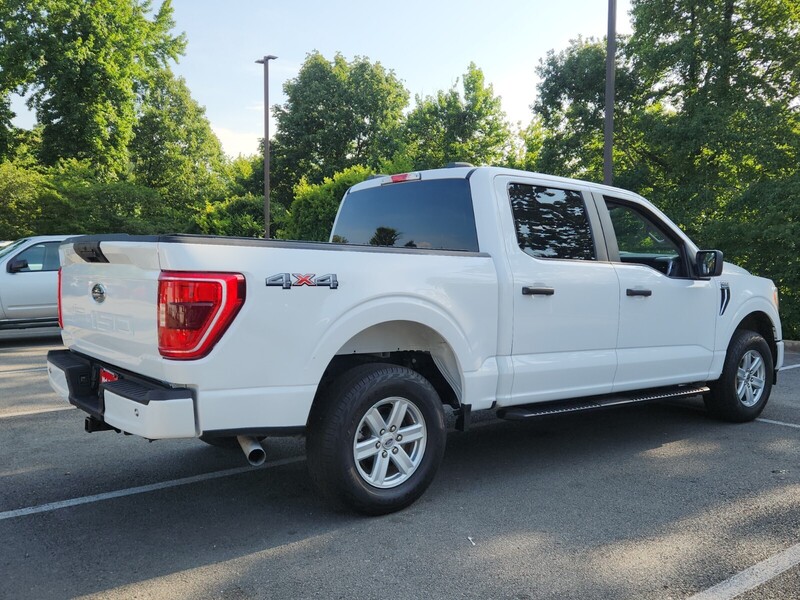 2022 Ford F-150 XLT photo 3